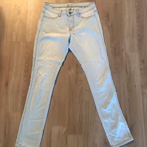 Denim 4 Us light wash jeggings